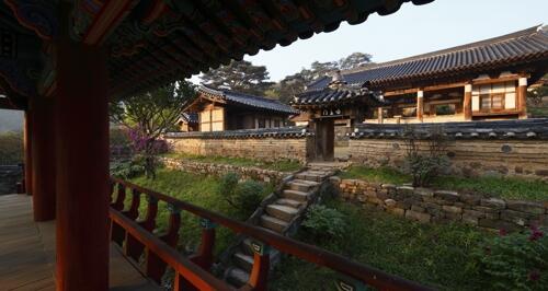韩媒：韩国9座书院入选世界文化遗产
