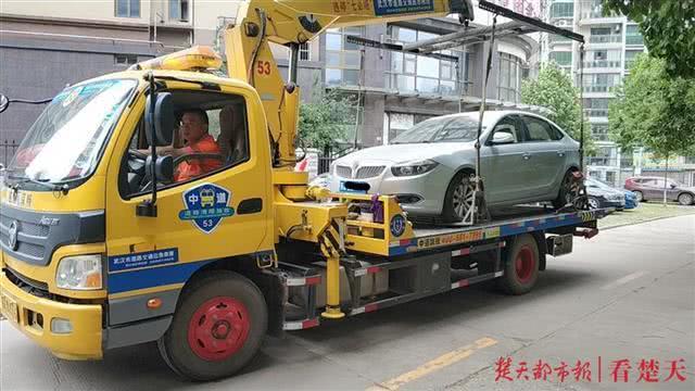 武汉集中清理逾期未检验机动车 查处6322辆