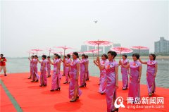 划龙舟赏民俗品美食 西海岸掀起时尚运