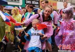 中俄万人大巡游“点燃”边城绥芬河