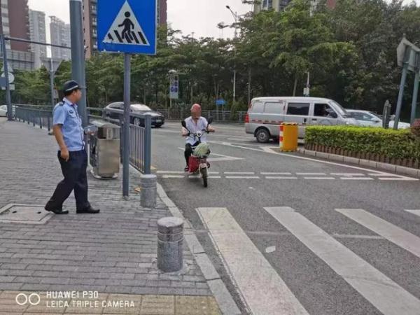 “生命守护”行动首日！行人、非机动车违法大曝光，有谁上镜了？