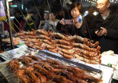 借美食博感情!台媒:台湾蓝绿竞选带