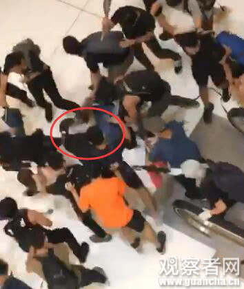 咬断港警手指的暴徒系香港大学毕业生 暂被控