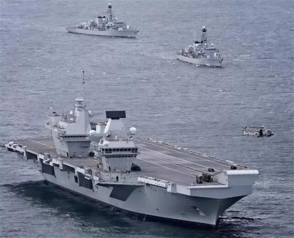 ＂伊丽莎白女王＂又进水 房兵:英军用造船业根基在