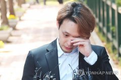 朴有天被释放后悄悄开通社交账号 分享