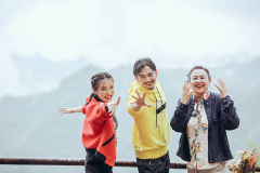 《我最爱的女人们》解构家庭关系 观照