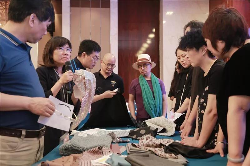 时尚焕动，创意赋能！优可丝BV·2019中国时尚面料设计大赛评审会圆满举行