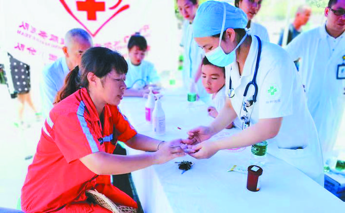 台州医院医疗队：为受灾群众健康护航