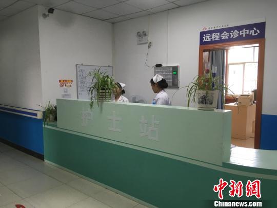 大方县达溪镇中心卫生院已开展远程会诊。　周娴 摄