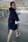 靴子毛衣配短裙,杨幂、宋茜告诉你时