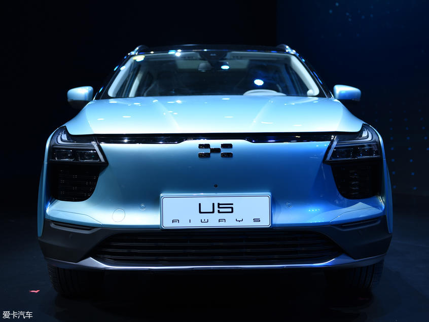 爱驰U5量产版成都车展预售 续航560km