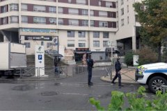 法国餐厅一名顾客枪杀服务生 只因上菜