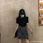 夏天不要穿超短裤了,现在流行穿“不