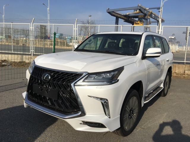 19款雷克萨斯LX570限量版豪华SUV报价