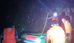 中国旅游新闻网:19名游客徒步探险走失