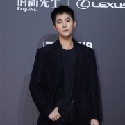 鲜肉VS熟男 谁的配饰更撩动你心?