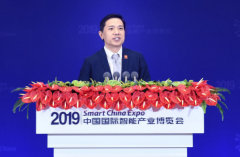 李彦宏谈AI:不再讲究酷炫,而是扎实推