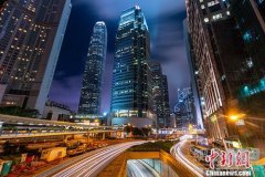 非法示威冲击香港地产旅游等行业 港府