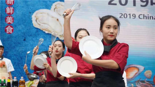 聚八方美食 2019中日韩泰国际美食文化嘉年华”盛