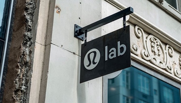 运动品牌反攻时尚领域 lululemon高端服装品牌Lab加速扩展