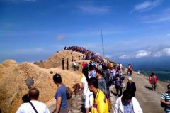 “十一黄金周”长白山旅游指标全线飘