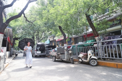 郑州市法院街：最接地气的美食老街