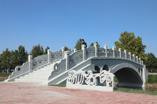 装配式混凝土3D打印赵州桥在河北工业大学落成