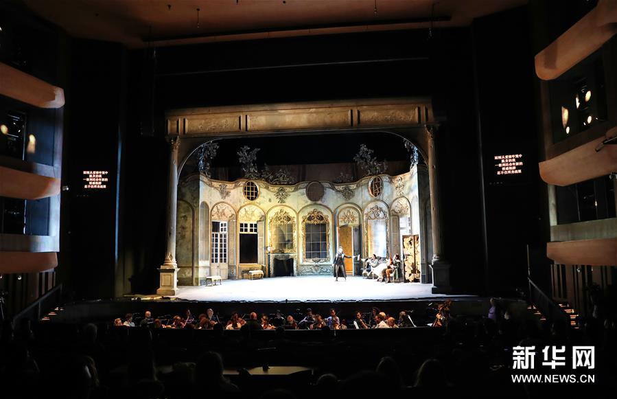 意大利斯卡拉歌剧院举行“开门排练”