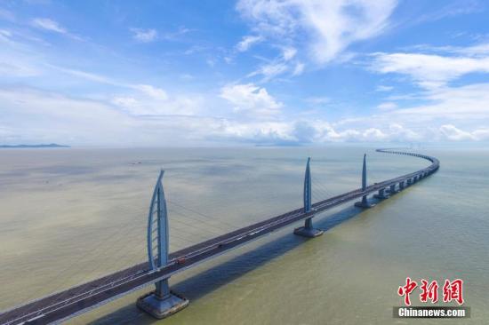 资料图：港珠澳大桥。中新社记者 陈骥旻 摄