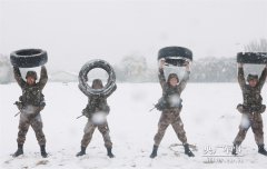 第76集团军某旅:不畏风雪练兵忙