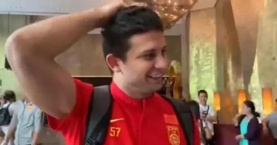 洛国富加盟后恒大离全华班又近了？ 这阵容太恐