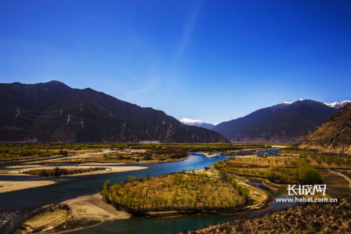 西藏和广西北海旅游资源推介会在石家庄举行