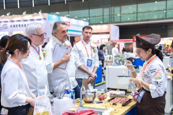 豆果美食携手松下电器促进烘焙走进中国家庭 助力实现智能化美好生活