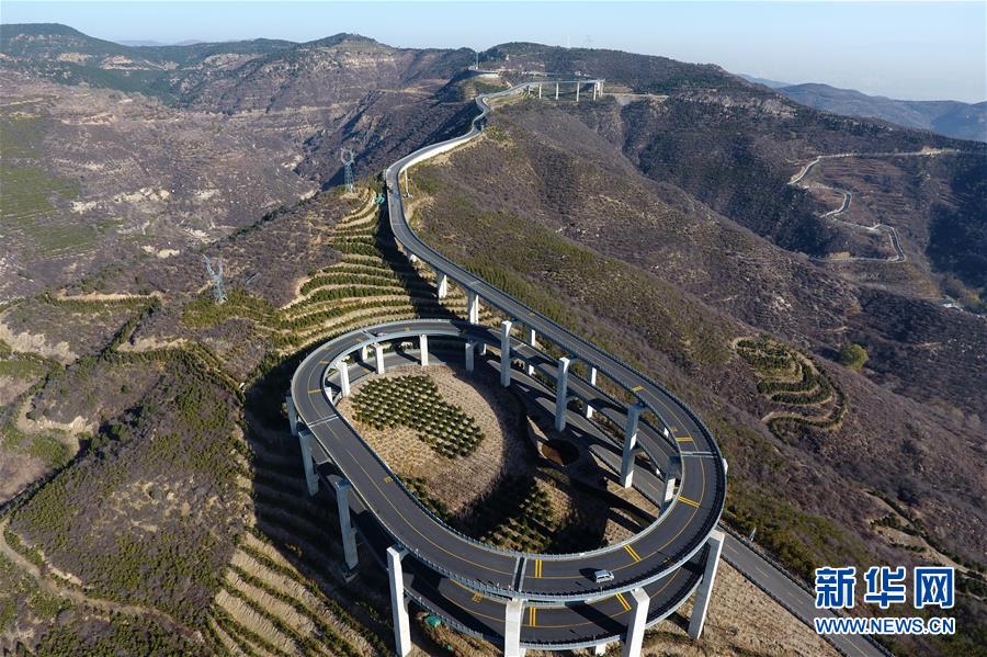 （经济）（3）太原推进旅游公路建设 助力全域旅游发展