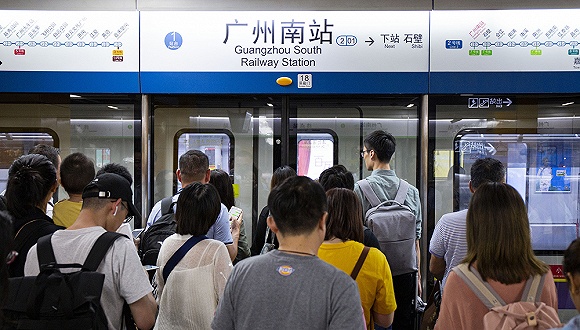 深度分析：为何一到周末 广州地铁客流就反超京沪？