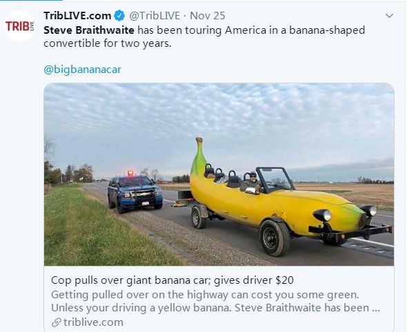 布雷思韦特驾驶“香蕉车”环游美国。图片来源：社交媒体网站截图。