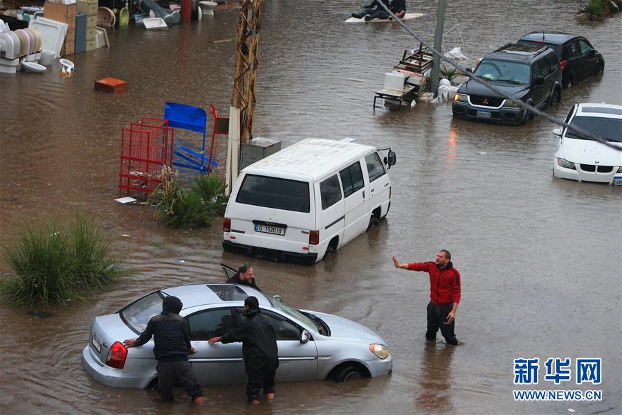 （国际）（1）黎巴嫩首都遭遇暴雨