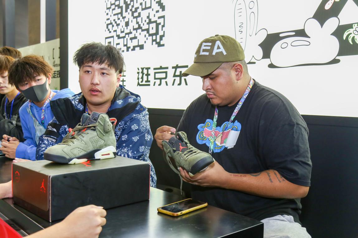 Sneaker Con登陆广州 京东时尚携球鞋频道燃爆现场