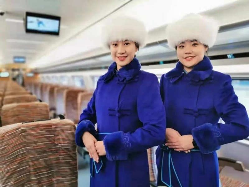 草原动车来了！北京至呼和浩特高铁12月30日全线通车 全程2小时9分