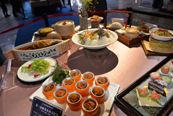 第二届徽菜美食文化节在黄山举行