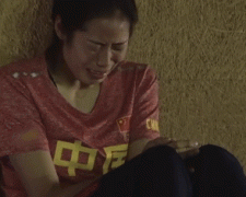 电影《中国女排》改名《夺冠》 朱婷哭