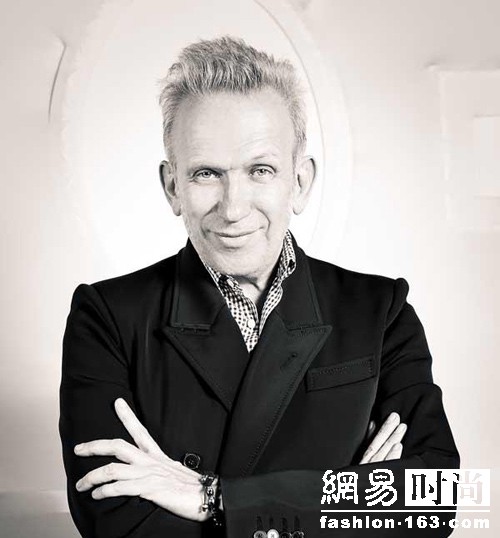 高缇耶高定谢幕大秀