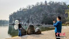 国际旅游名城桂林象山景区恢复迎客