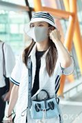 爱豆们准备「报复性营业」,他们的出行防护