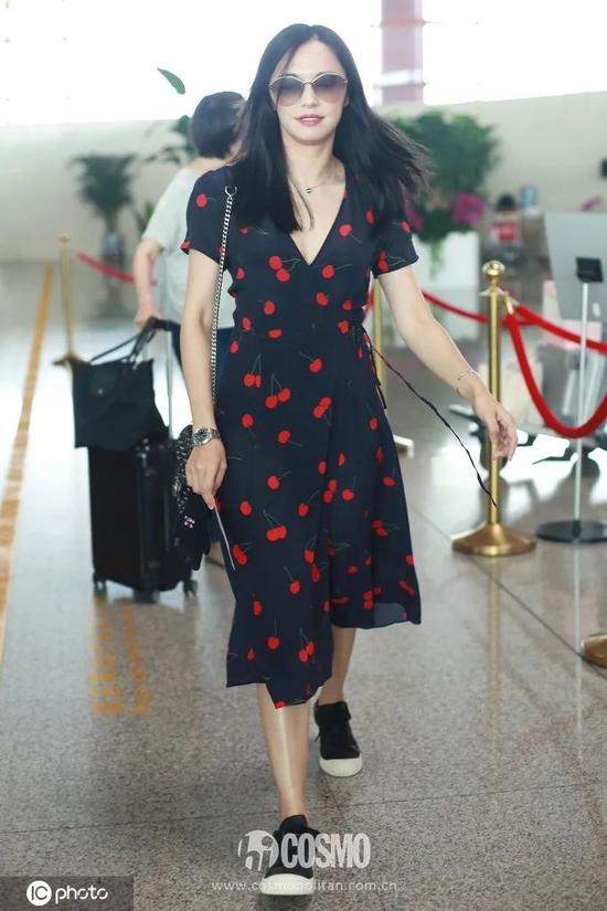 今夏争做水果女孩 小苹果钟楚曦PK小樱桃项偞婧