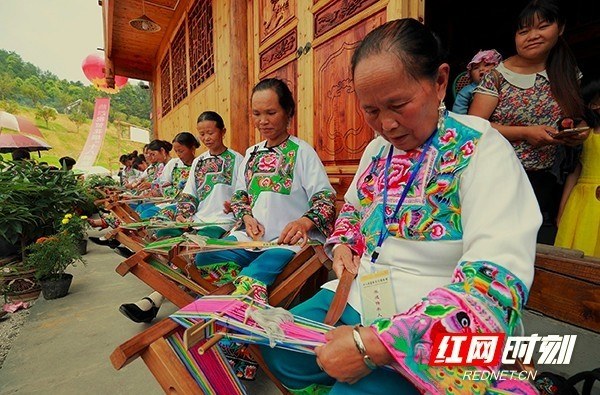 乡村旅游让村民把日子过美了