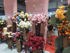 一片花海宛如仙境!全国工艺品交易会“仿真