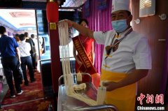 “环西部火车游”旅游专列亮相西安