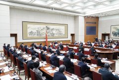 李克强主持召开专家企业家座谈会 征求对政府